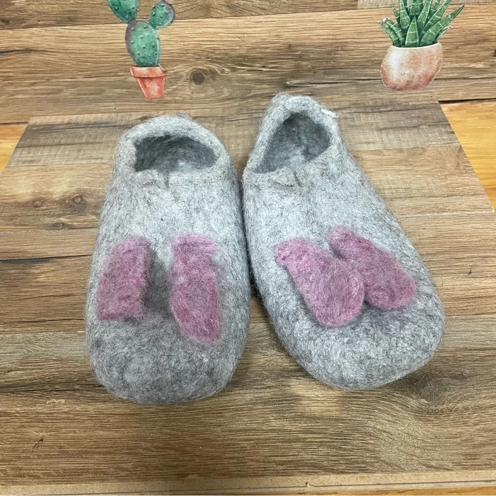 Wool felted slippers Easter bunny women’s or kids size 4/6